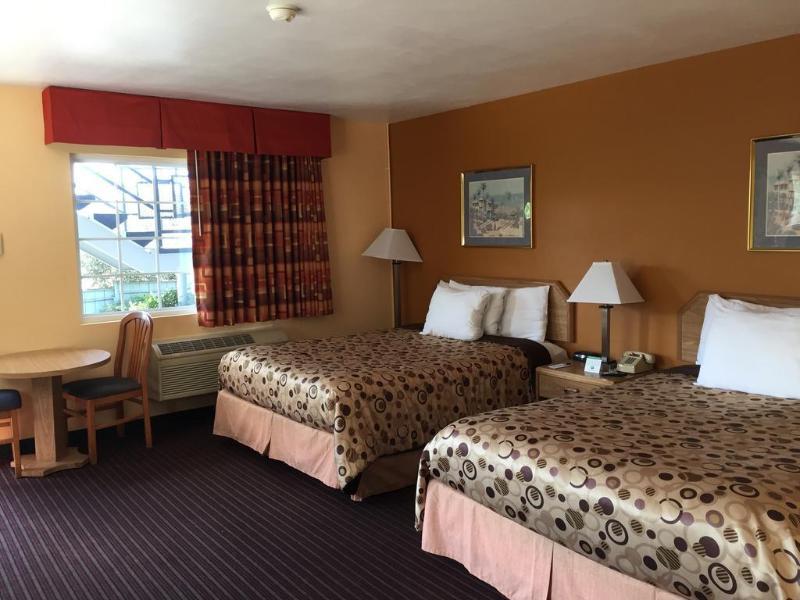 University Inn At San Luis Obispo Exteriér fotografie